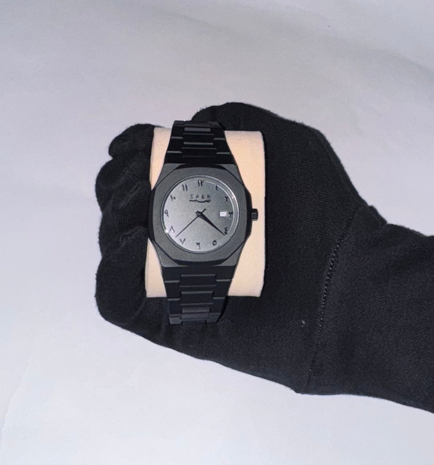 Arabic Aura Watch